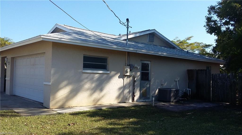 FORT MYERS SHORES - Residential