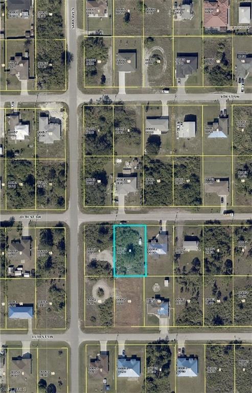 LEHIGH ACRES - Land