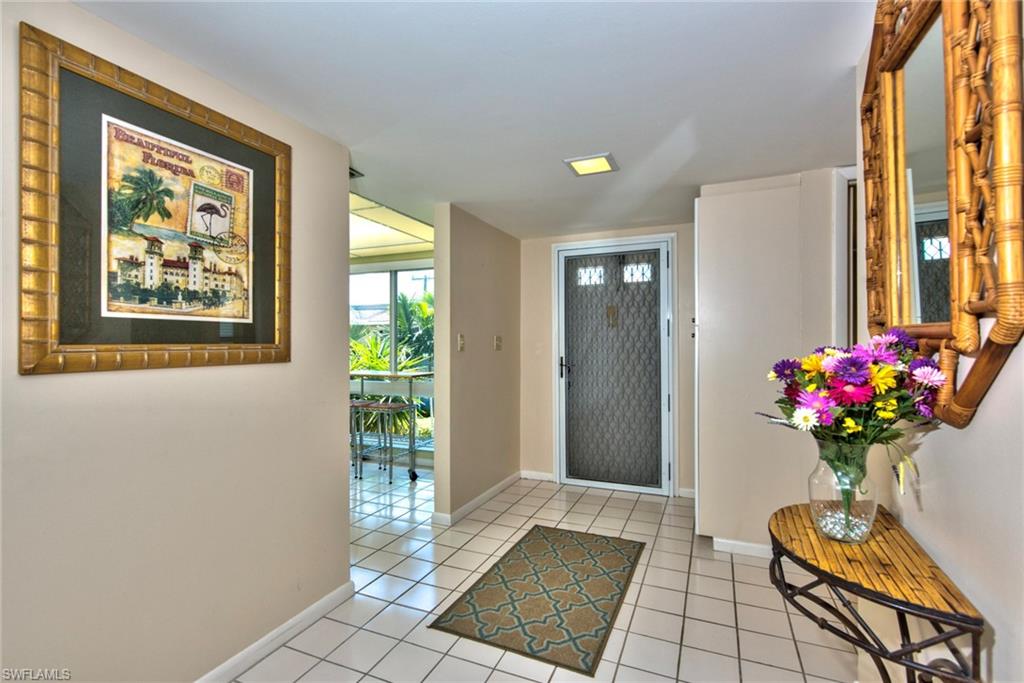 GLADES COUNTRY CLUB - Residential