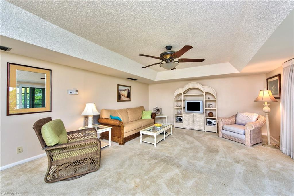 GLADES COUNTRY CLUB - Residential
