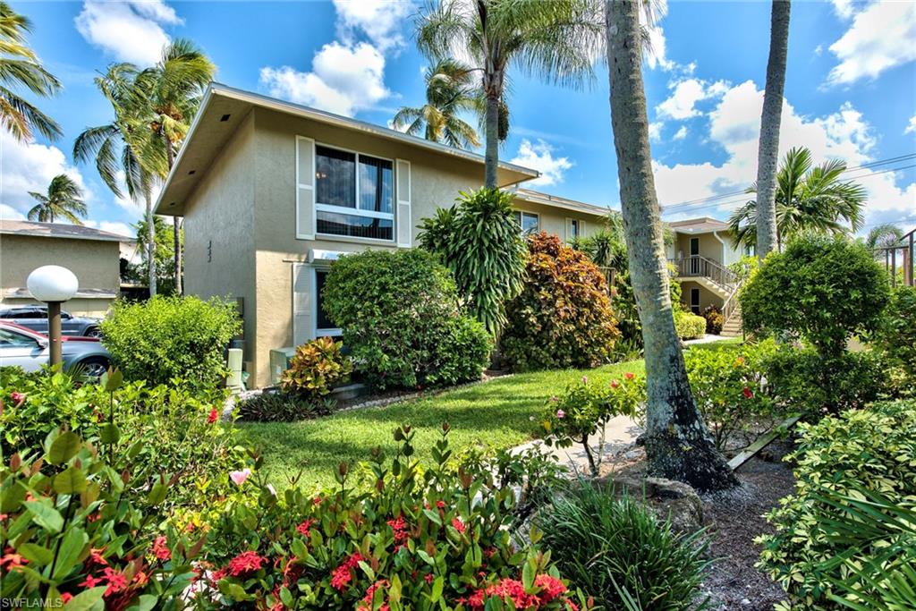 GLADES COUNTRY CLUB - Residential