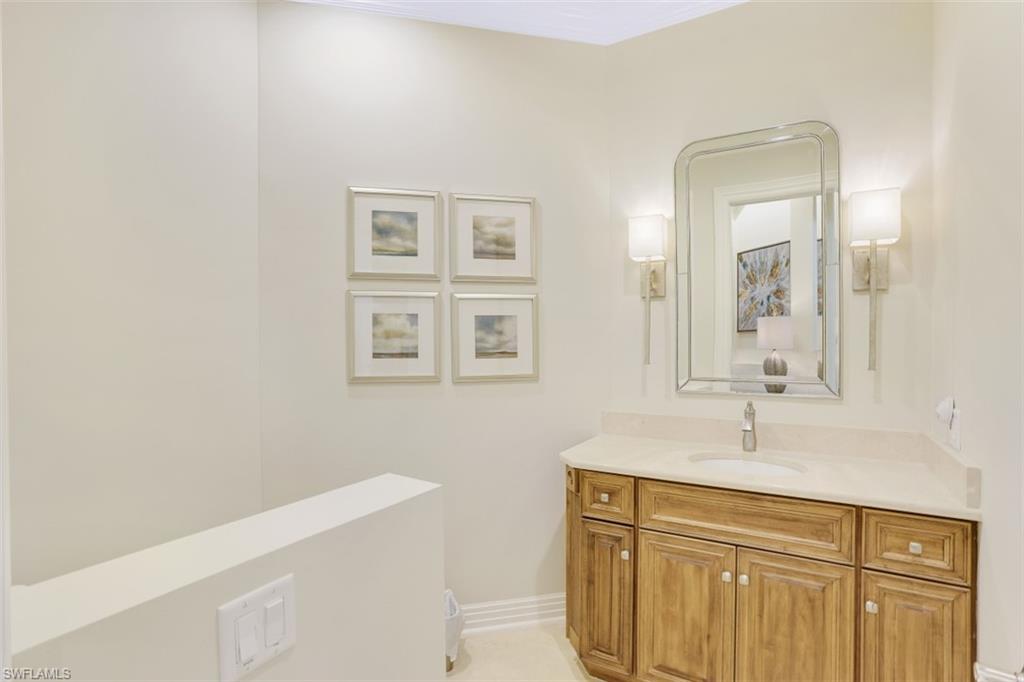 ROOKERY LAKE - Residential