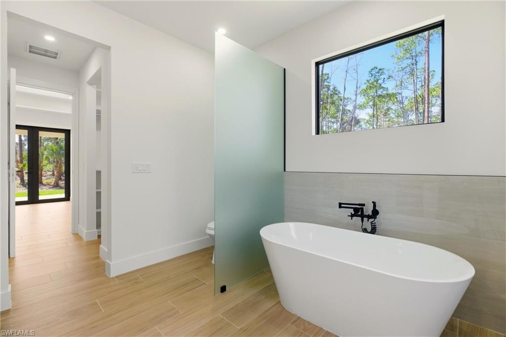 GOLDEN GATE ESTATES - Residential Lease