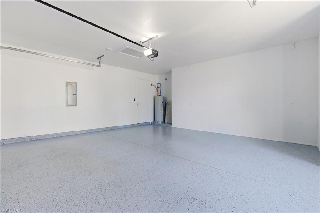 GOLDEN GATE ESTATES - Residential Lease