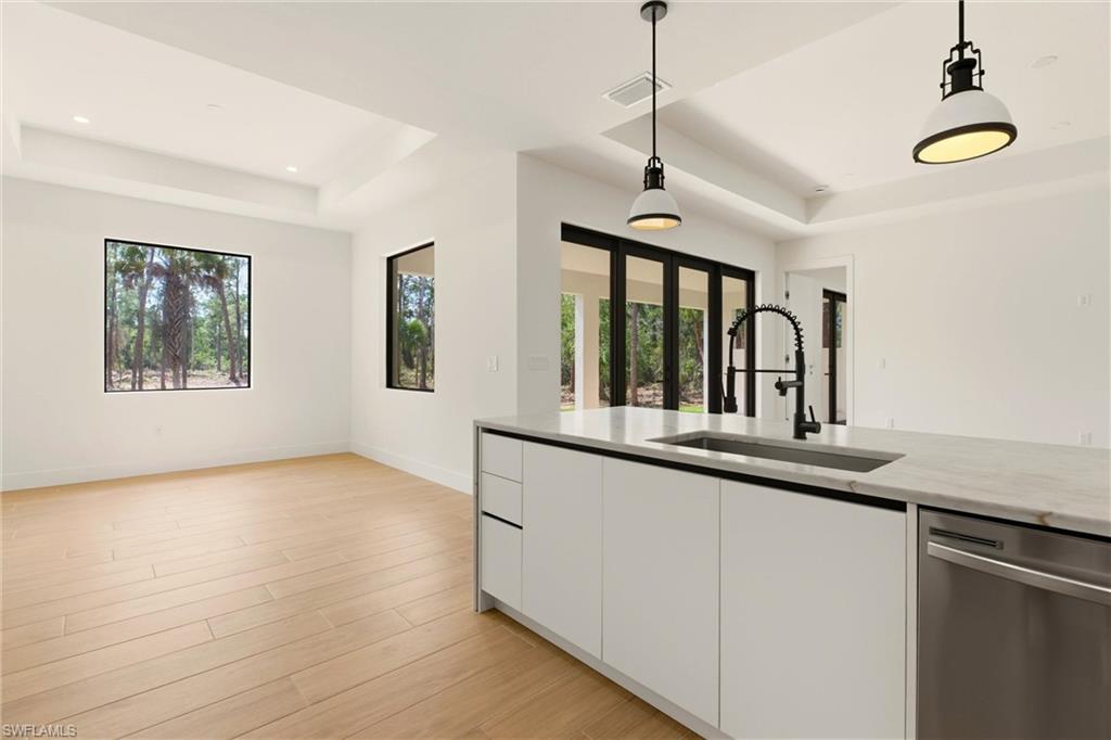 GOLDEN GATE ESTATES - Residential Lease