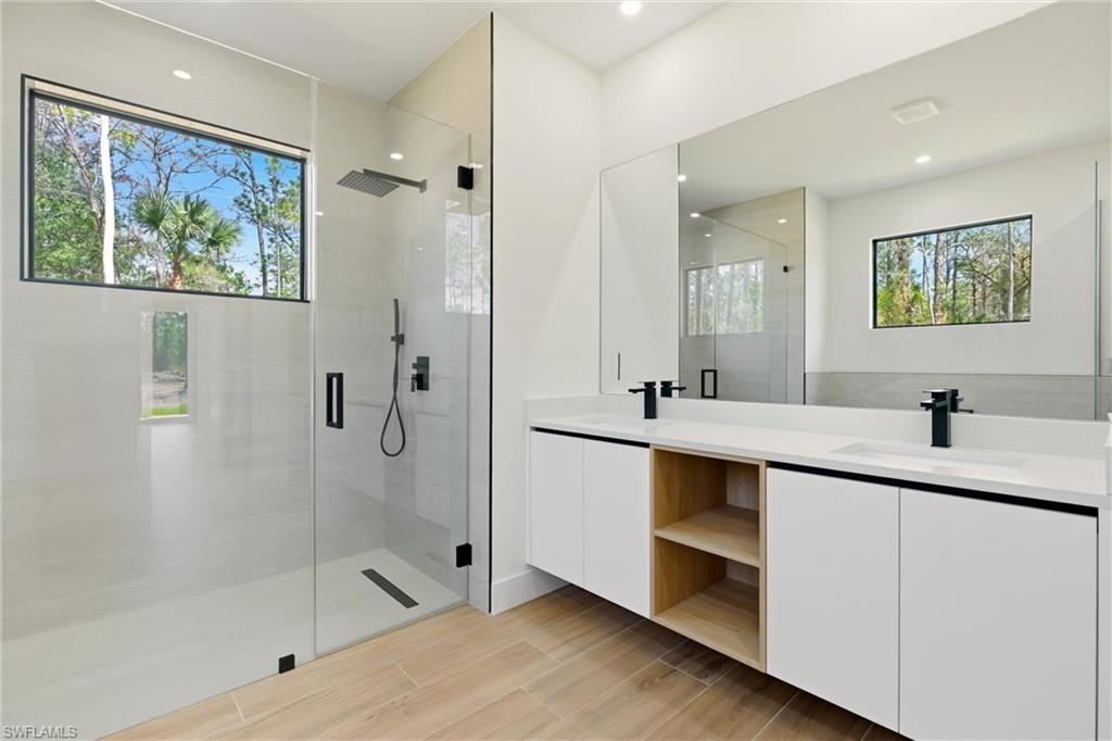 GOLDEN GATE ESTATES - Residential Lease