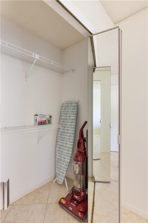 PARKSIDE CONDO - Residential Lease