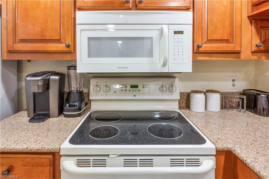 PARKSIDE CONDO - Residential Lease