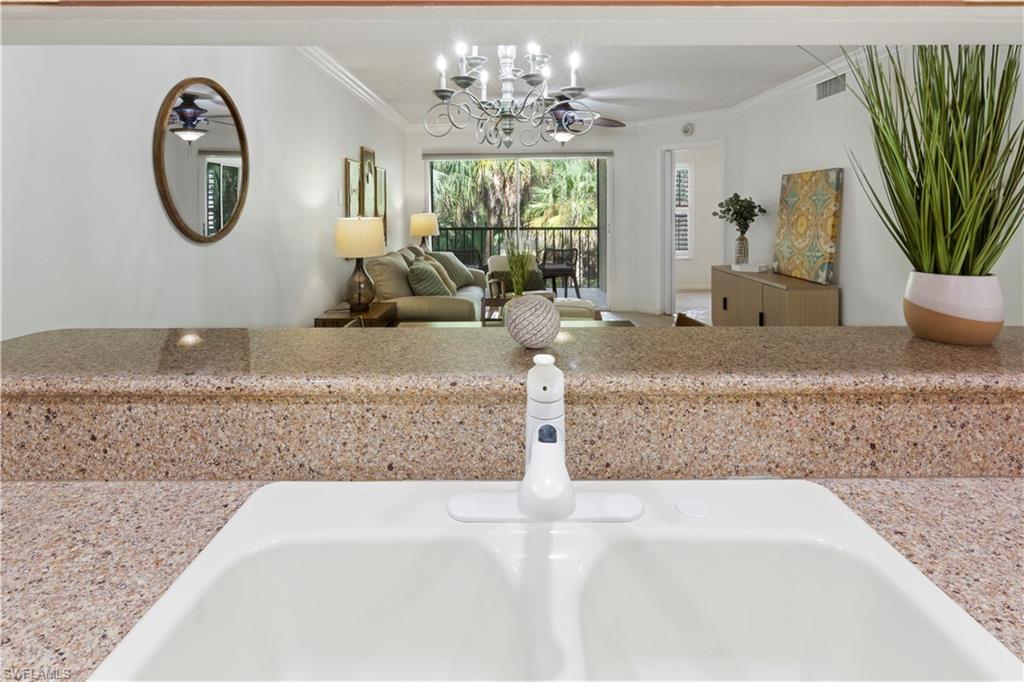 PARKSIDE CONDO - Residential Lease