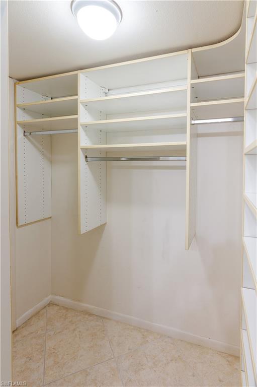 PARKSIDE CONDO - Residential Lease