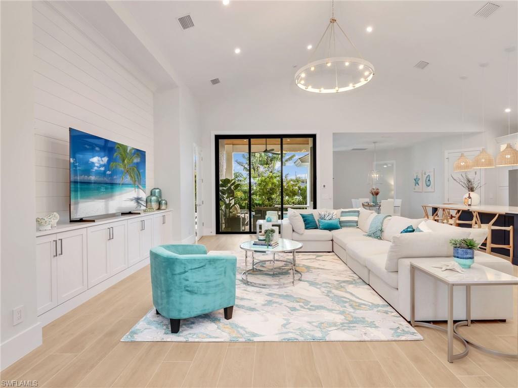 MARCO ISLAND - Residential Lease