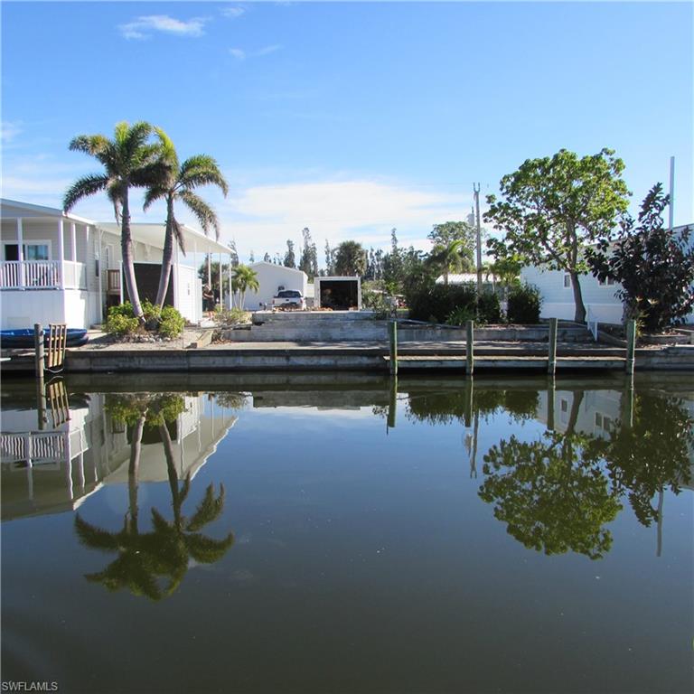 PINE ISLAND COVE - Land