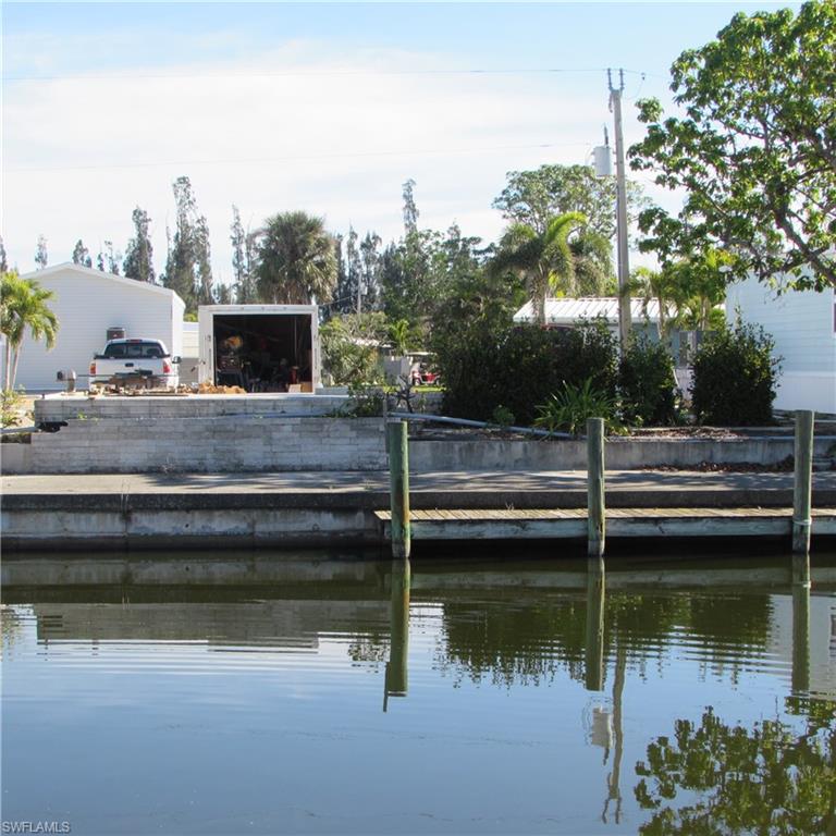 PINE ISLAND COVE - Land