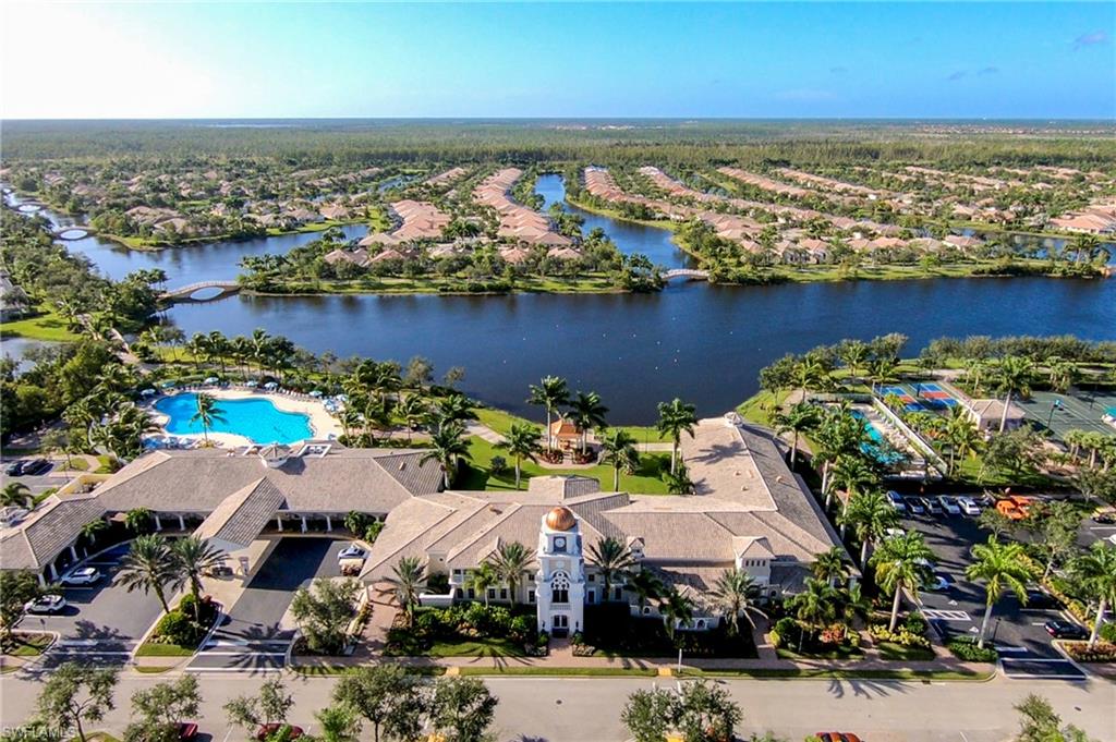 VILLAGE WALK OF BONITA SPRINGS - Residential