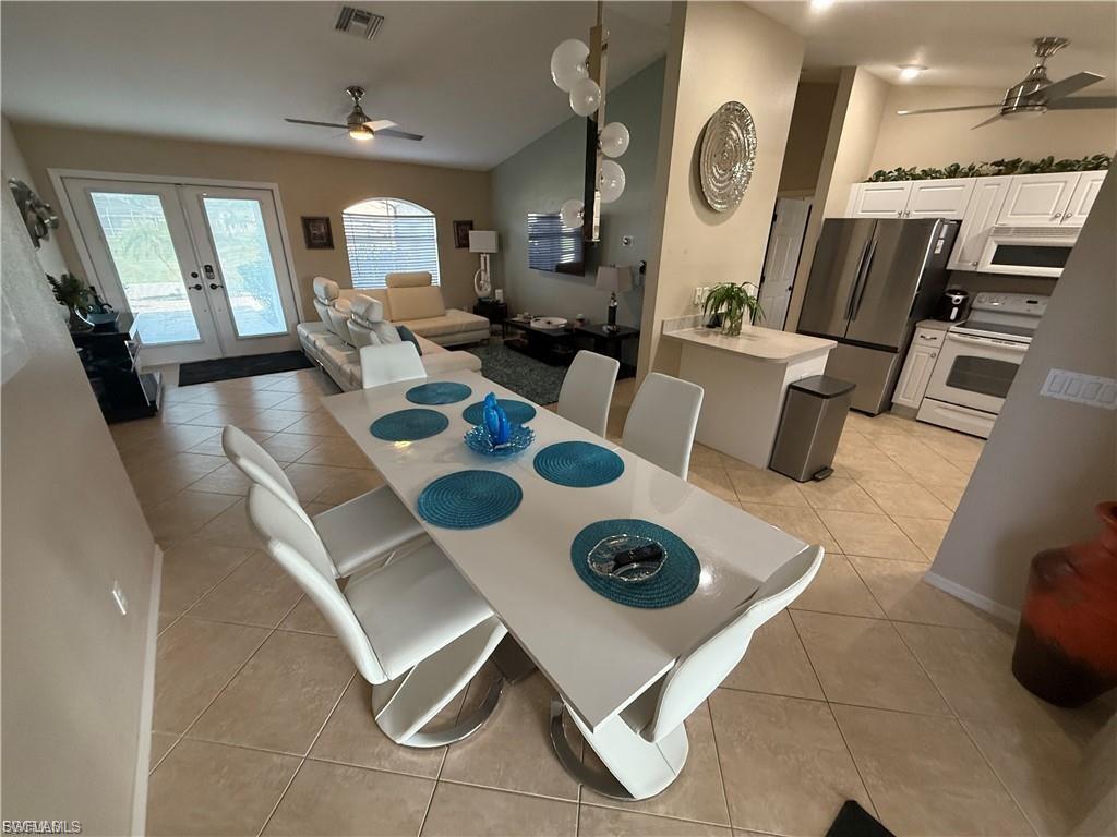 CAPE CORAL - Residential Lease