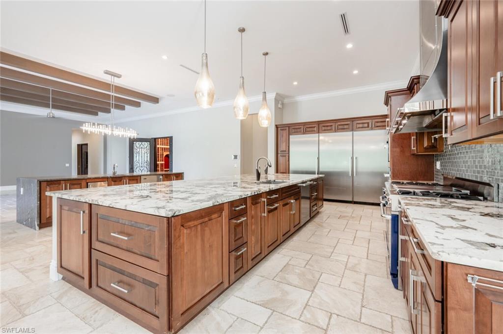 GOLDEN GATE ESTATES - Residential