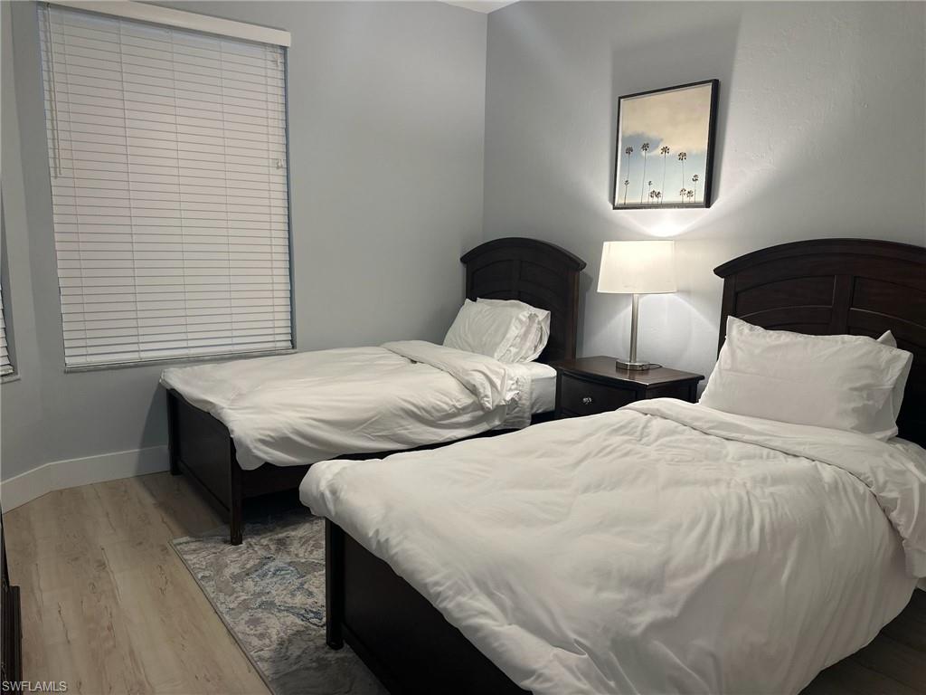 WATERFORD - Residential Lease