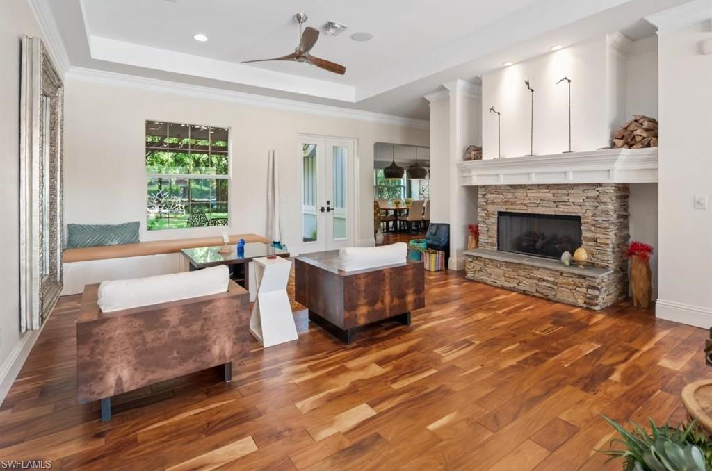 PINE RIDGE - Residential