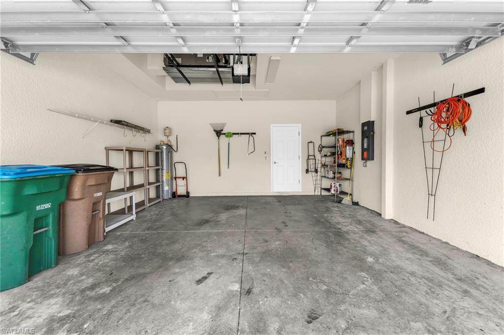 SANDOVAL - Residential