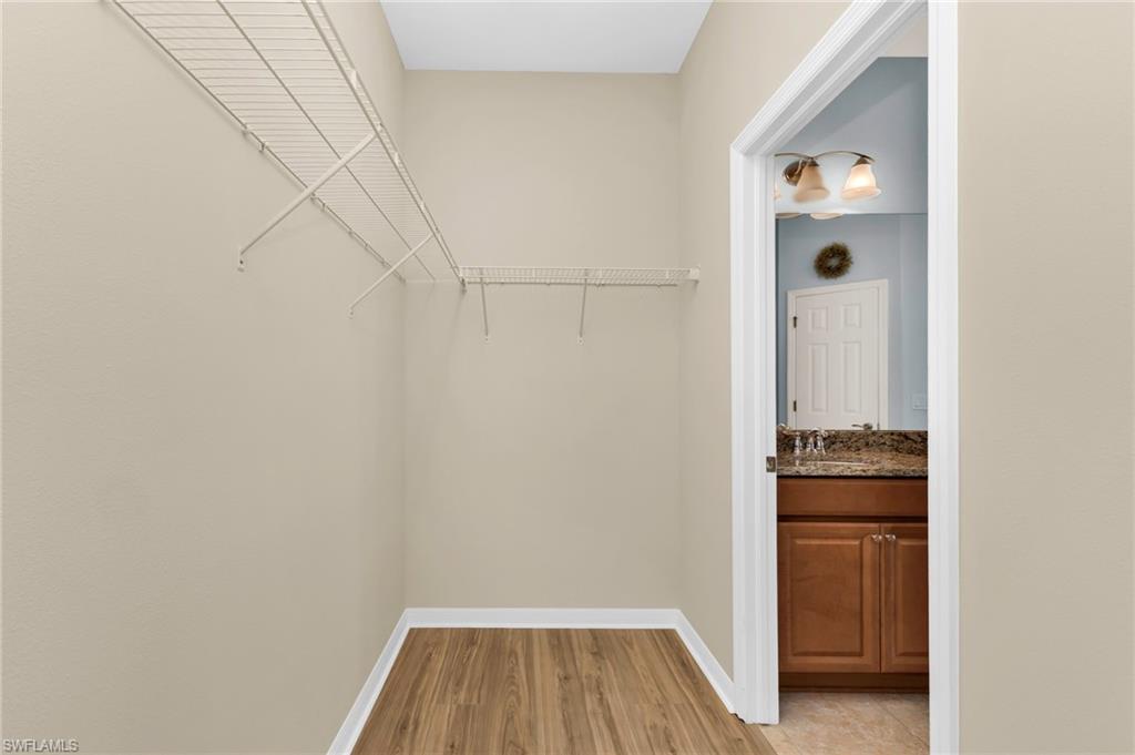 SANDOVAL - Residential
