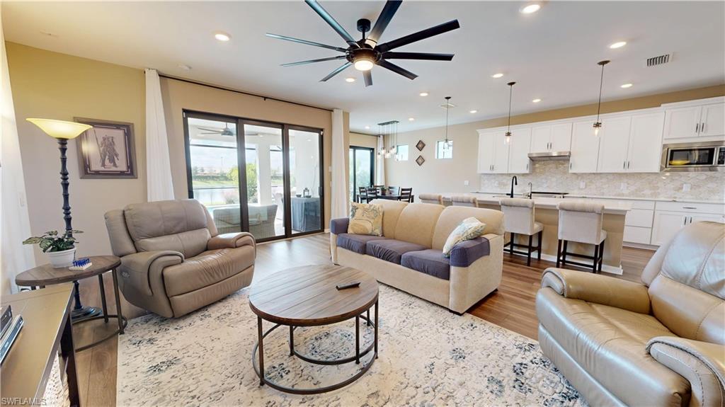 DEL WEBB - Residential