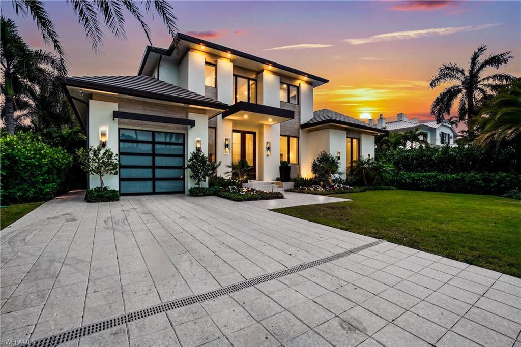 OLDE NAPLES - Residential