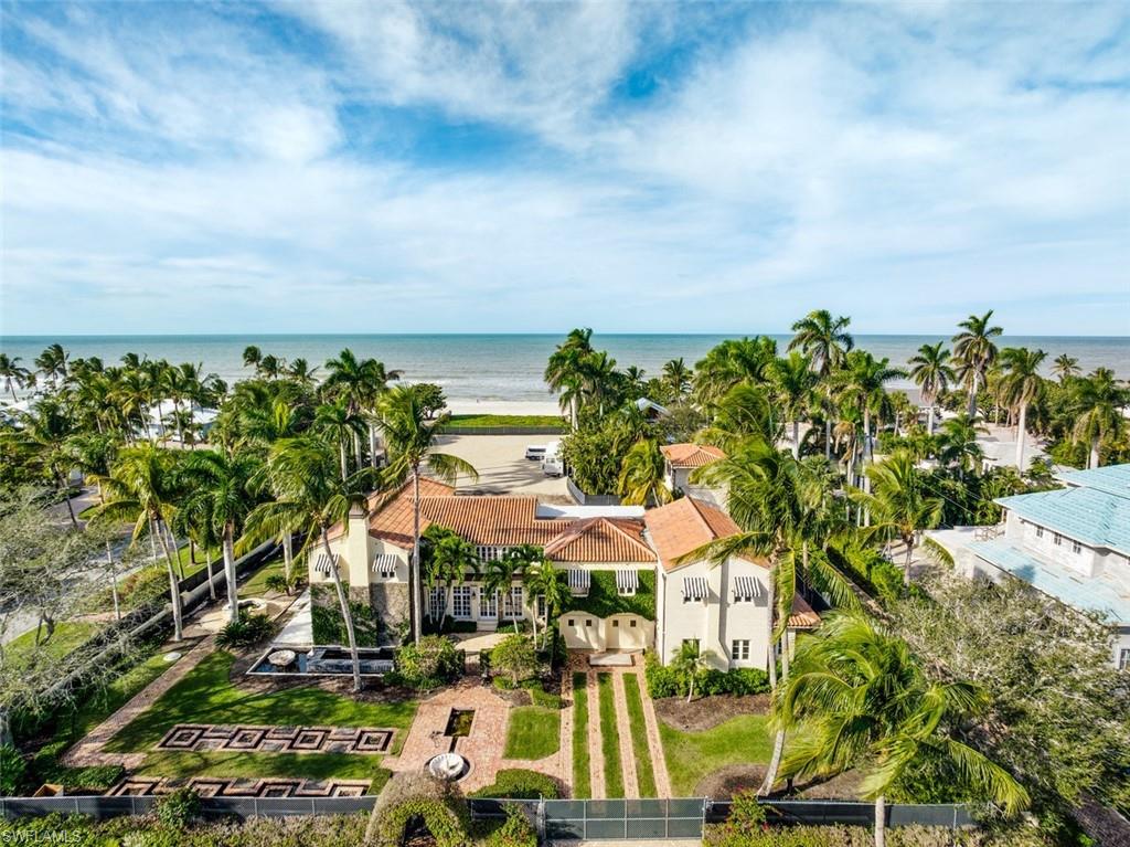 OLDE NAPLES - Land