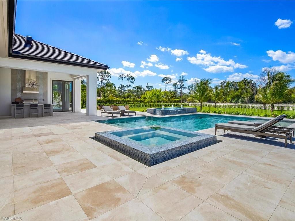 LIVINGSTON WOODS - Residential