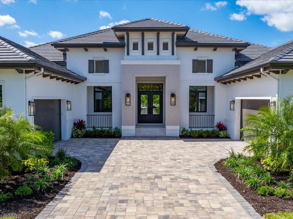 LIVINGSTON WOODS - Residential