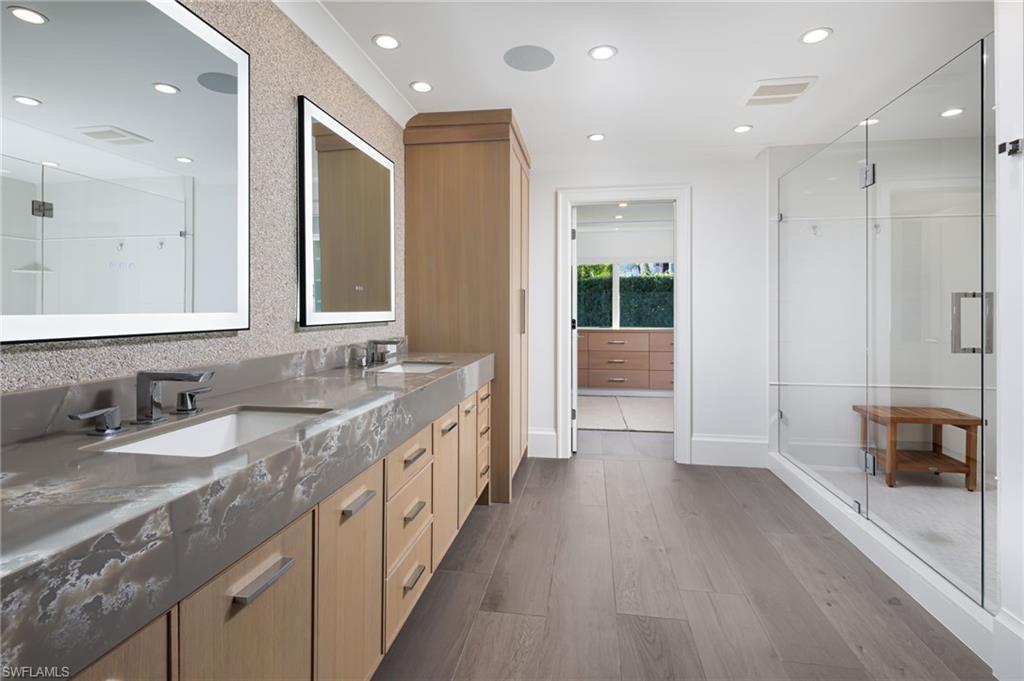 PARK SHORE - Residential