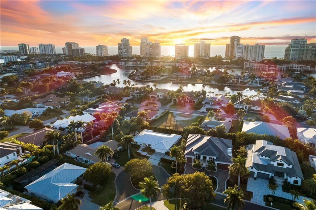 PARK SHORE - Residential