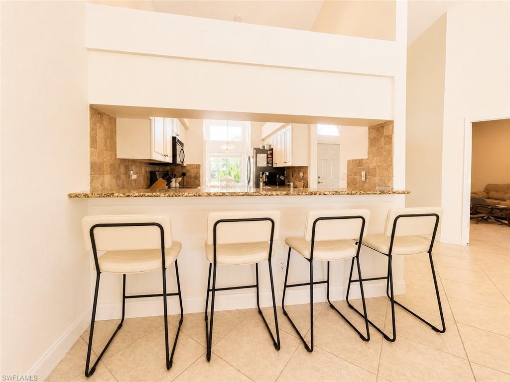 BAY CEDAR - Residential Lease