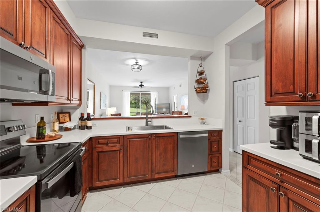 LEGENDS GOLF AND COUNTRY CLUB - Residential