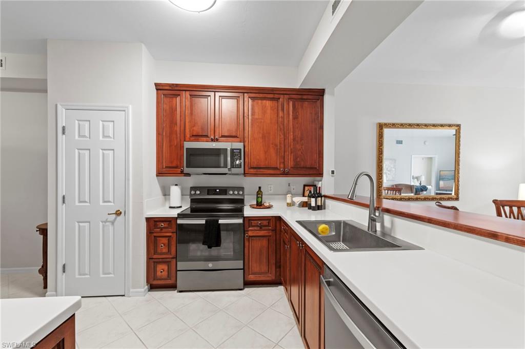 LEGENDS GOLF AND COUNTRY CLUB - Residential