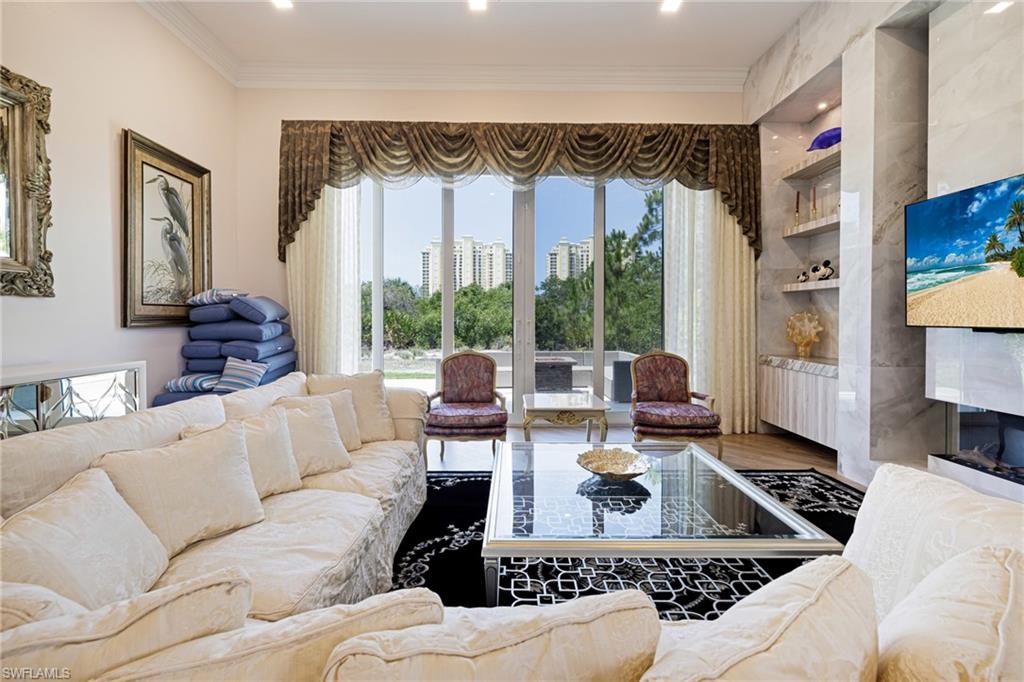 CHAPEL RIDGE - Residential