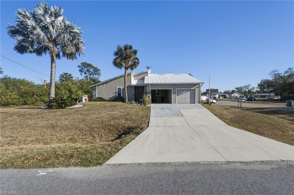 PORT CHARLOTTE - Residential