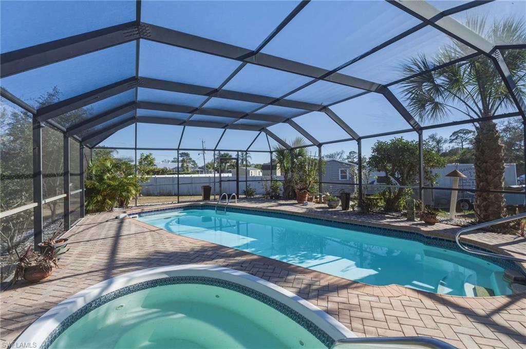 PORT CHARLOTTE - Residential