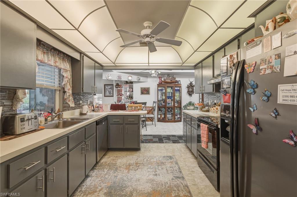 PORT CHARLOTTE - Residential