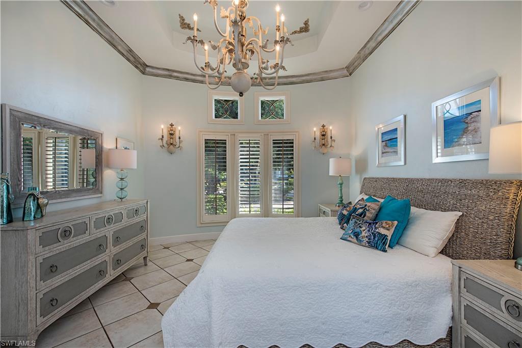 AQUALANE SHORES - Residential