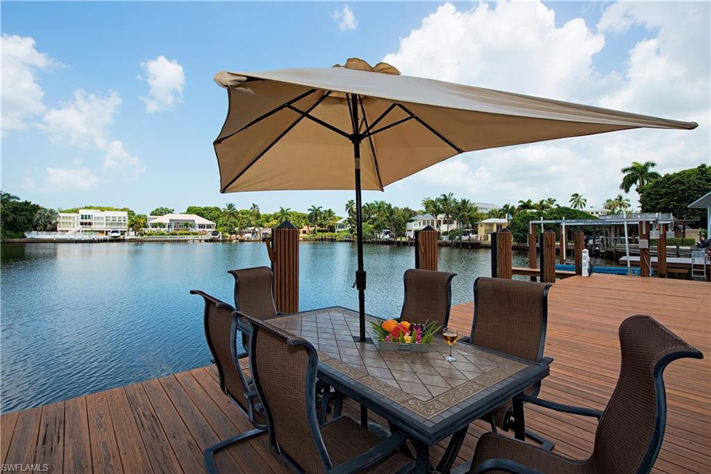 AQUALANE SHORES - Residential