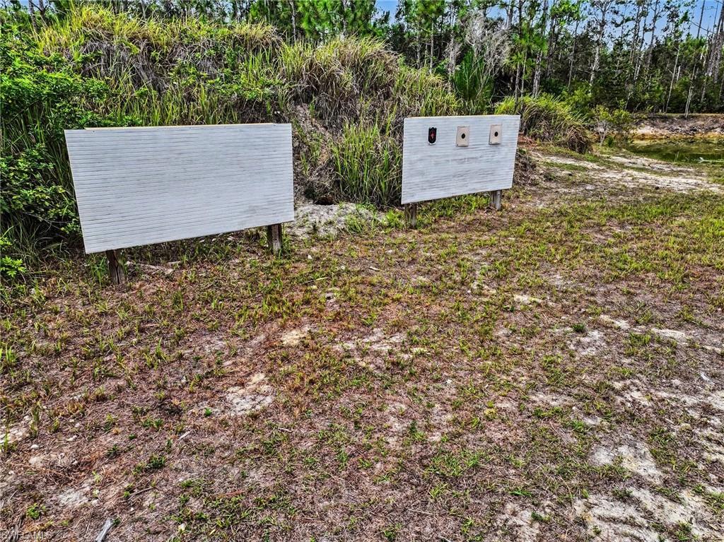 NORTH FORT MYERS - Land