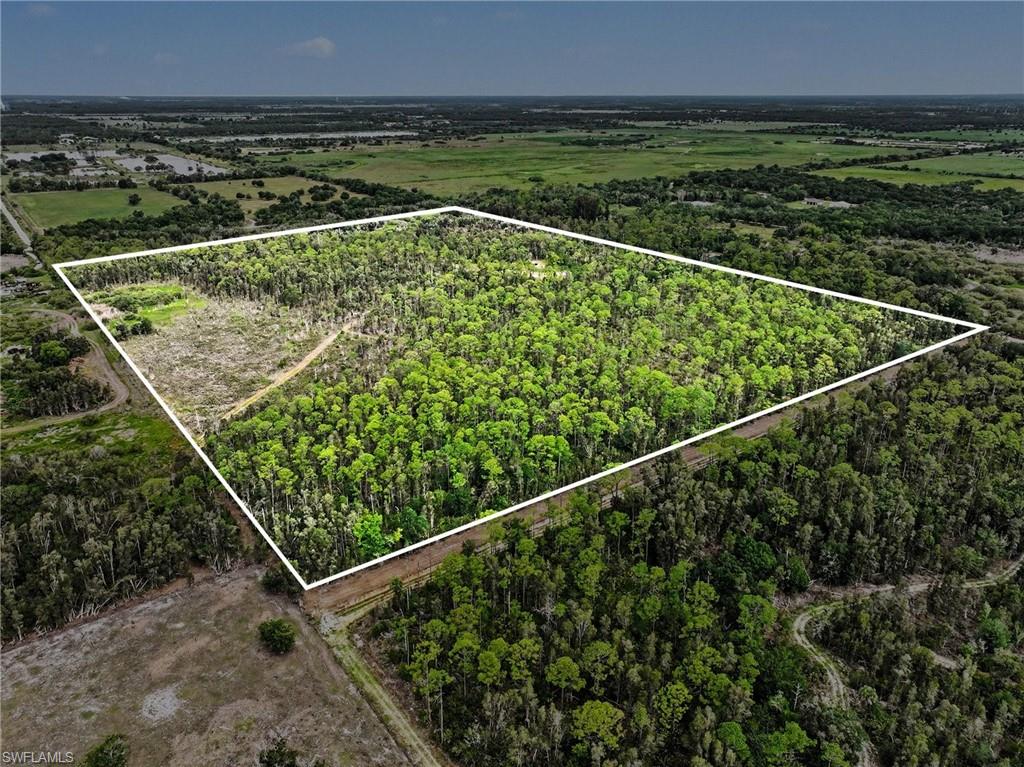 NORTH FORT MYERS - Land