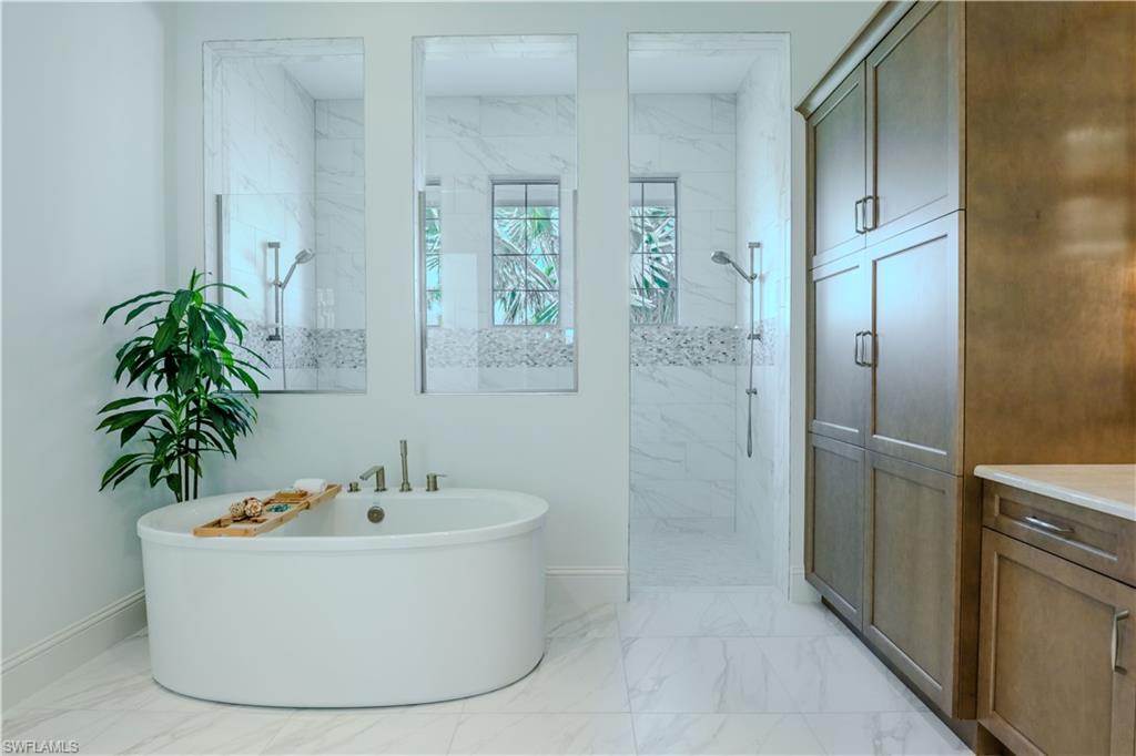 ISLES OF COLLIER PRESERVE - Residential
