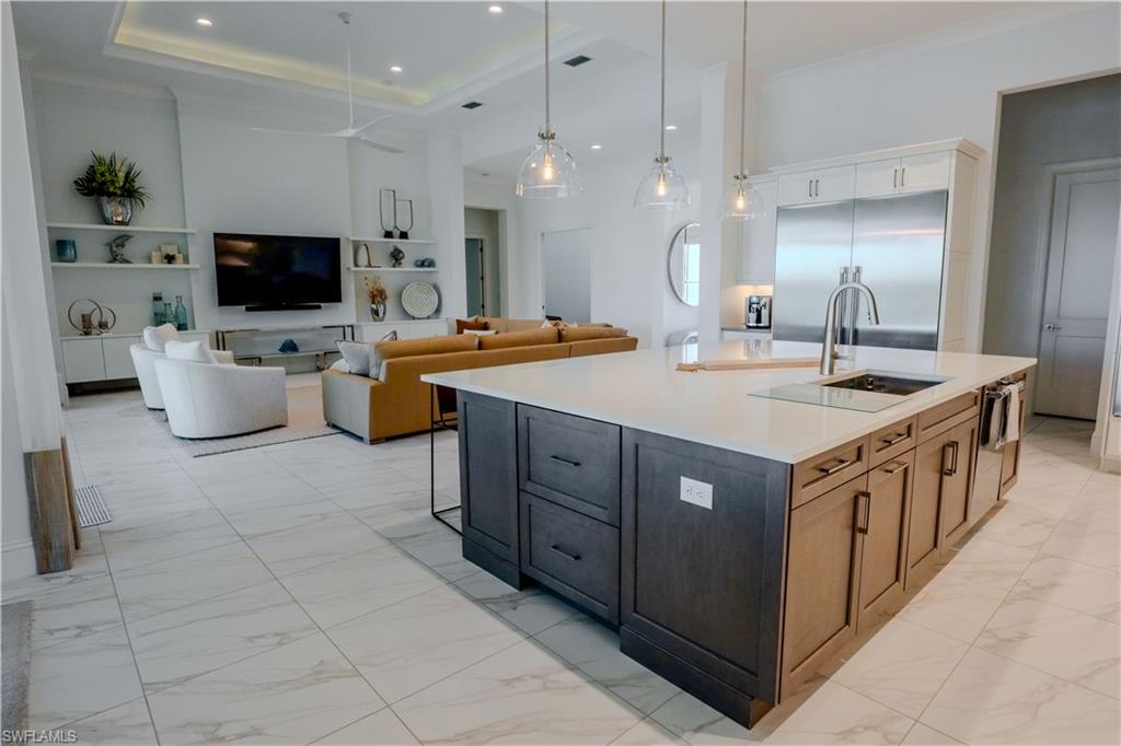 ISLES OF COLLIER PRESERVE - Residential