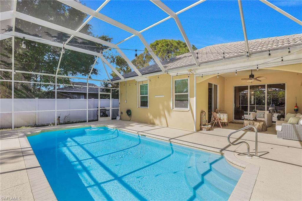 NAPLES PARK - Residential