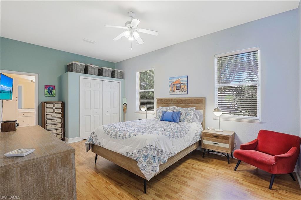 NAPLES PARK - Residential