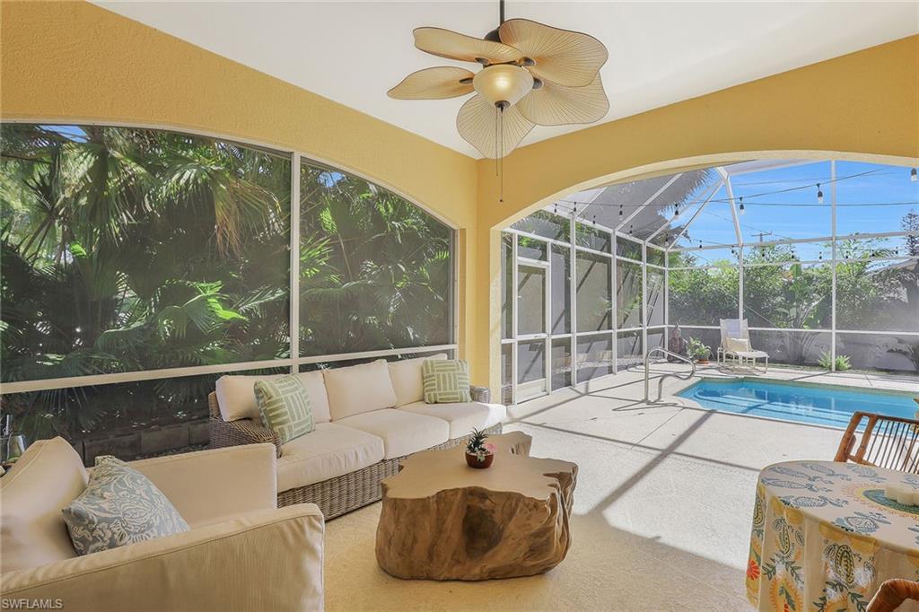 NAPLES PARK - Residential