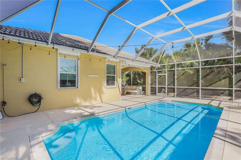 NAPLES PARK - Residential