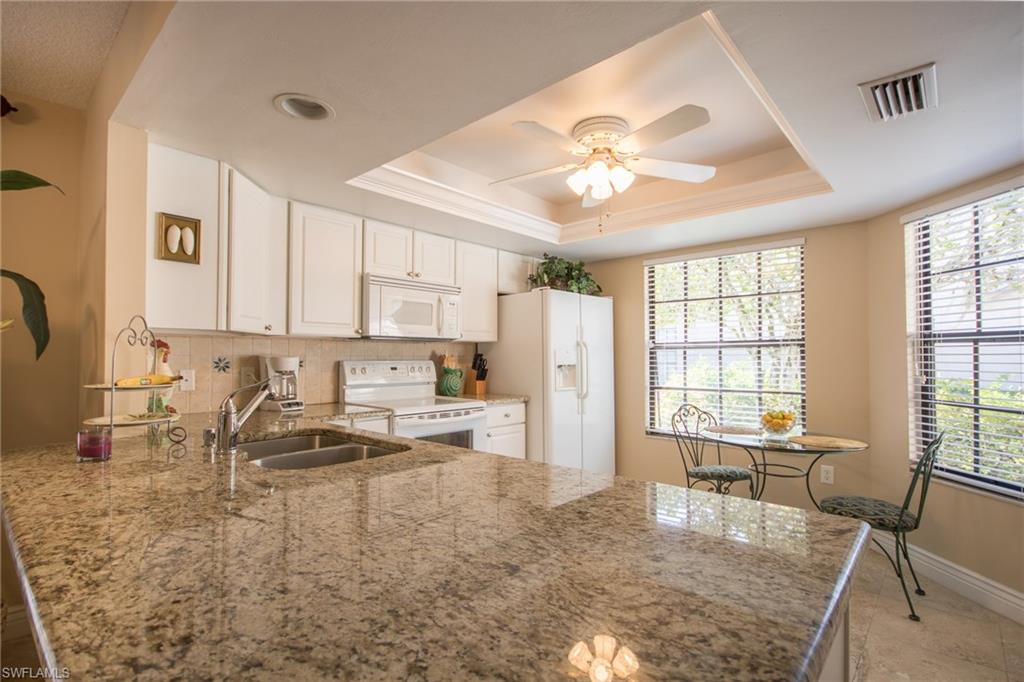 PELICAN RIDGE - Residential