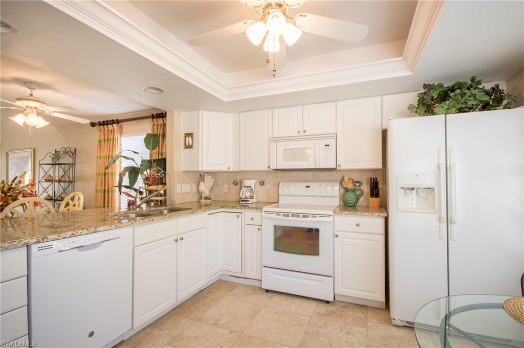 PELICAN RIDGE - Residential